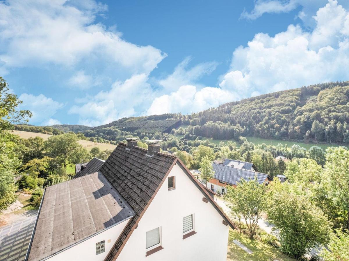Apartment With Terrace In Sauerland Region Медебах Экстерьер фото
